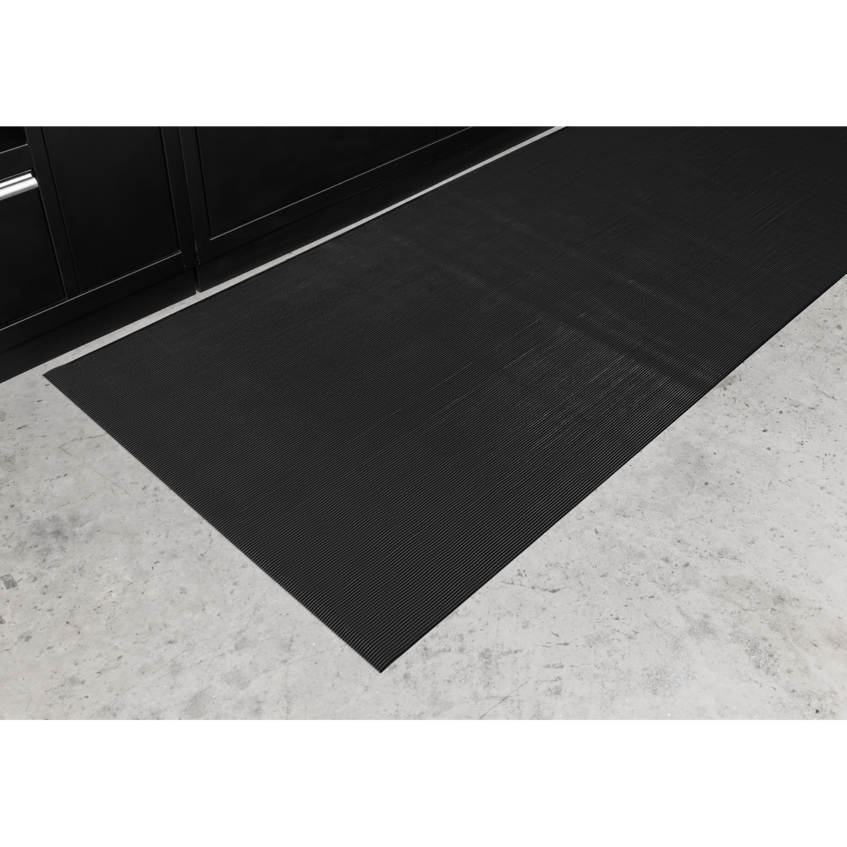 Ribbed Workshop Matting 1000 x 10000mm - Pack of 1 MCR10100