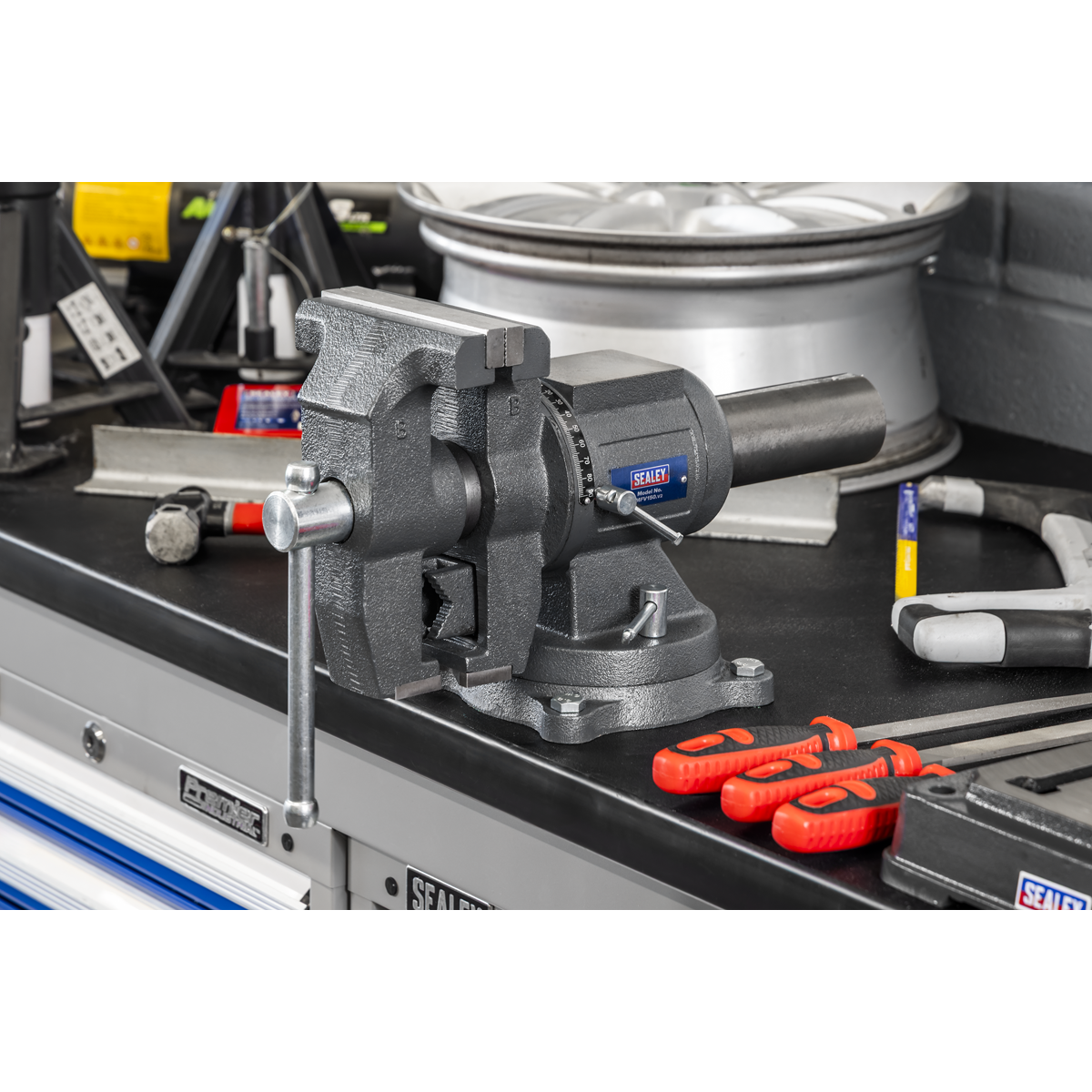 Multifunction Cast Iron Vice with Swivel Base 150mm MFV150