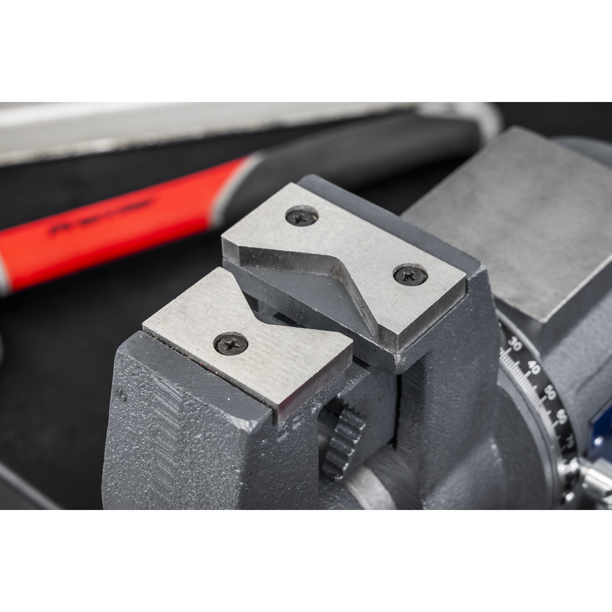 Multifunction Cast Iron Vice with Swivel Base 150mm MFV150
