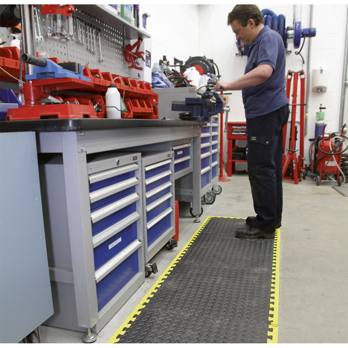 Interlocking EVA Foam Workshop Mat Set with Hi-Vis Edges 1240 x 1825mm MIC1218Y3