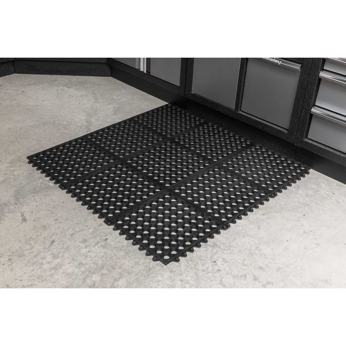Interlocking Anti-Fatigue Matting 920 x 920mm MIC9292