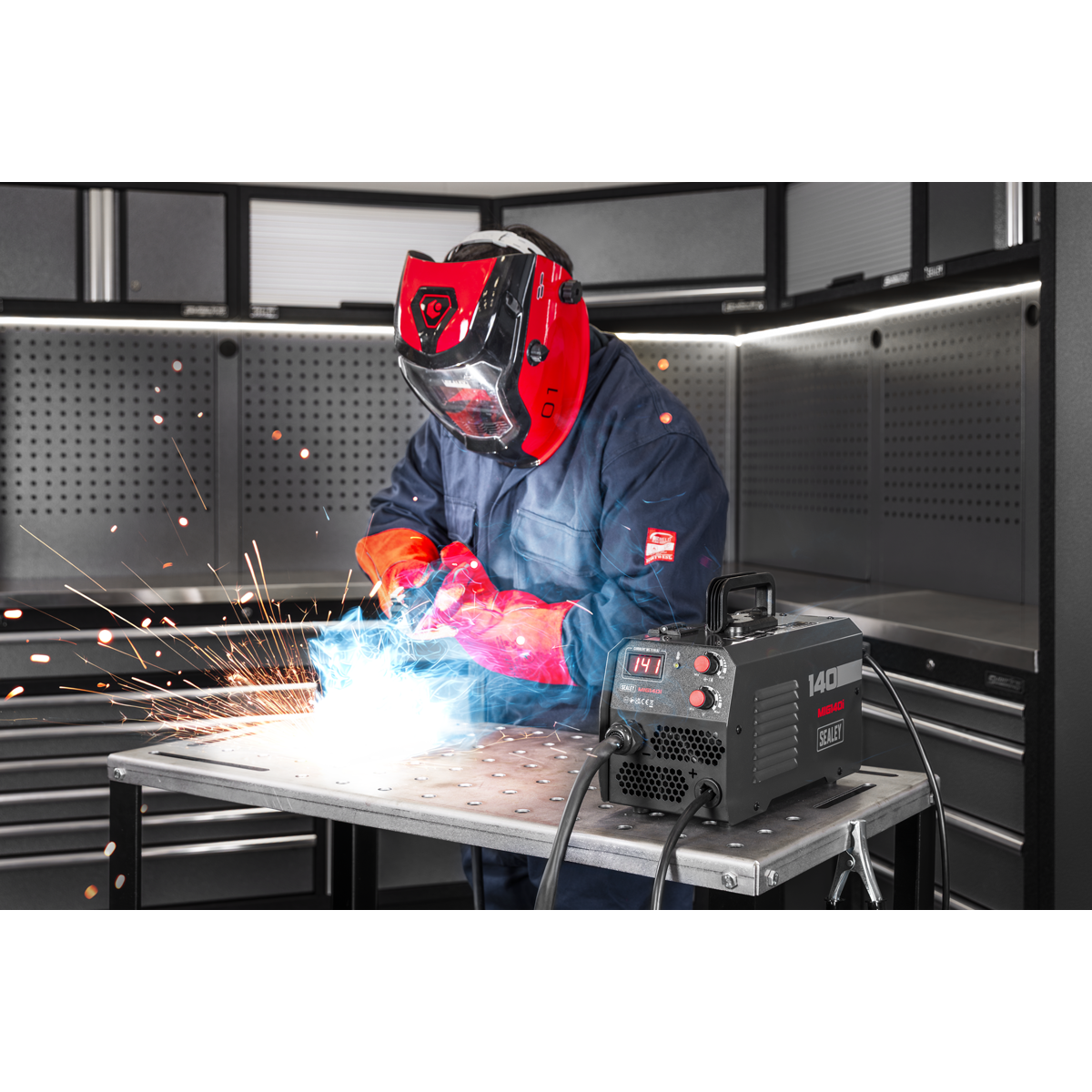 Flux Cored Gasless MIG Inverter Welder 140A MIG140i
