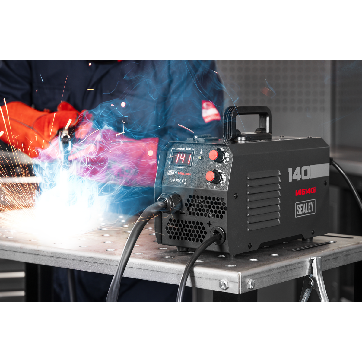 Flux Cored Gasless MIG Inverter Welder 140A MIG140i