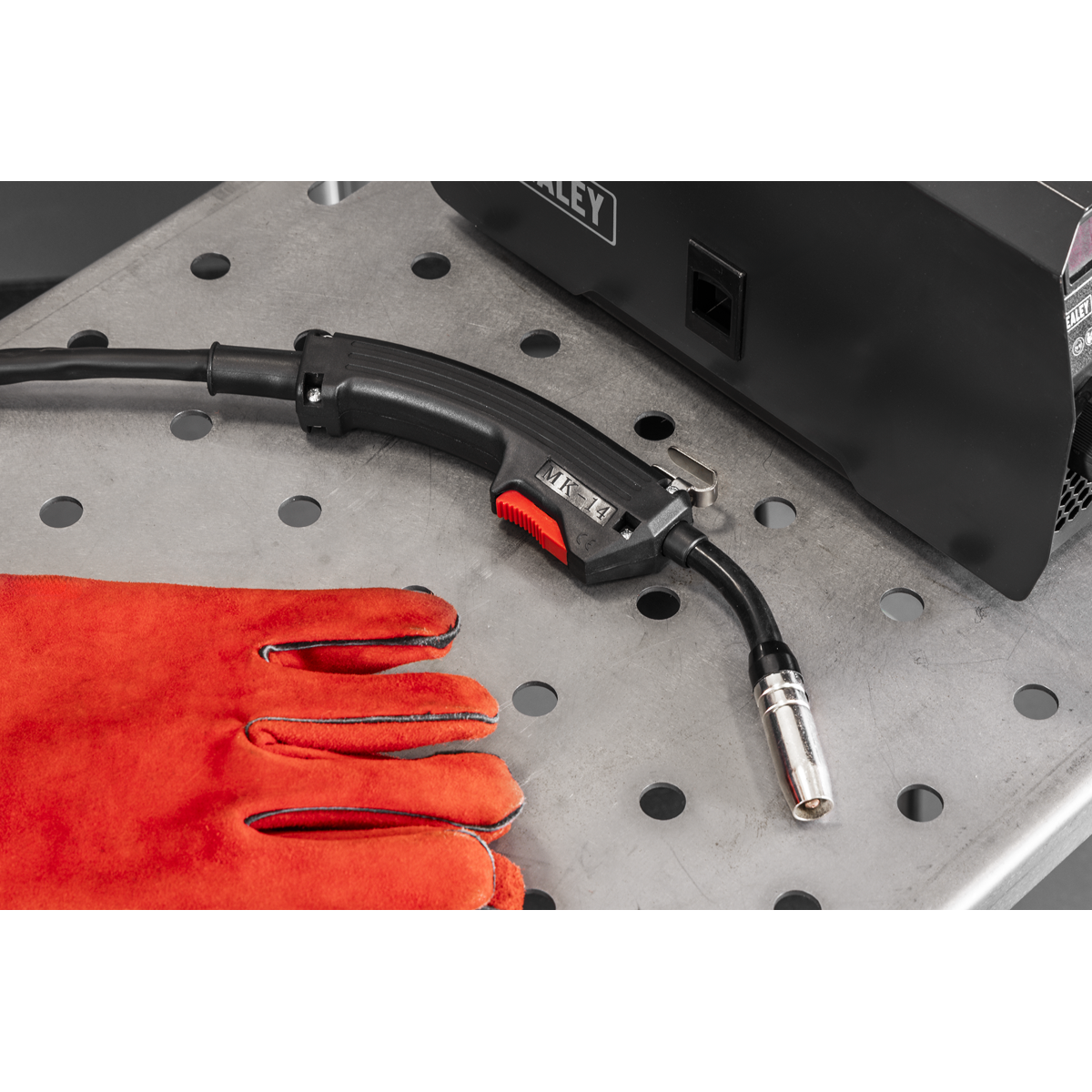 Flux Cored Gasless MIG Inverter Welder 140A MIG140i