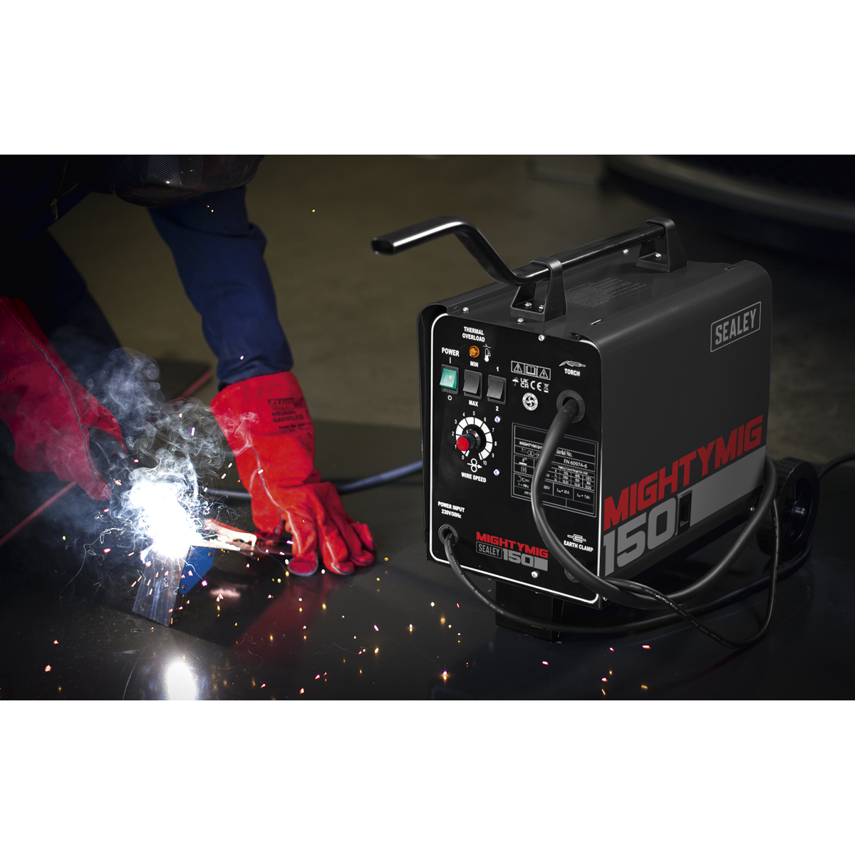 Professional Gas/Gasless MIG Welder 150A 230V MIGHTYMIG150