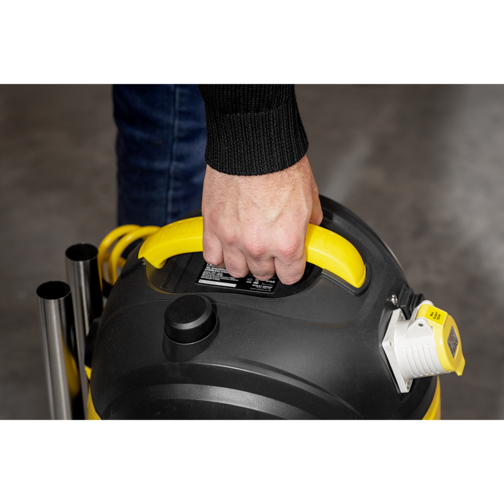 15L BuilderVac® M Class Vacuum Cleaner Wet & Dry with Stainless Steel Drum 1000W/110V PC150BV110V