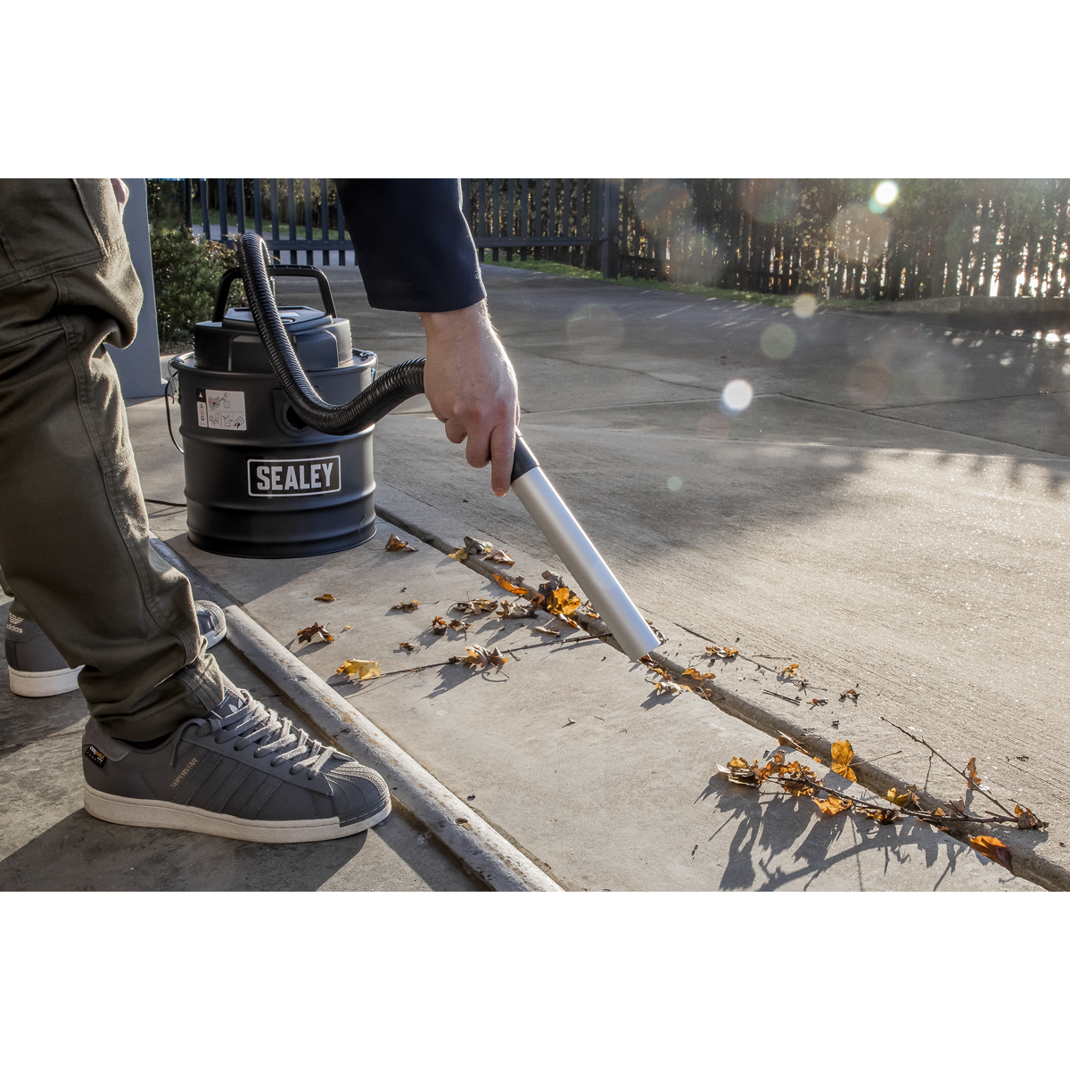 20L 3-in-1 Ash Vacuum Cleaner 1200W/230V PC200A