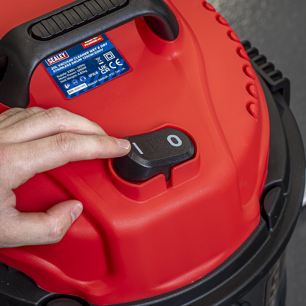 20L Vacuum Cleaner Wet & Dry Stainless Drum 1250W/230V PC200SD