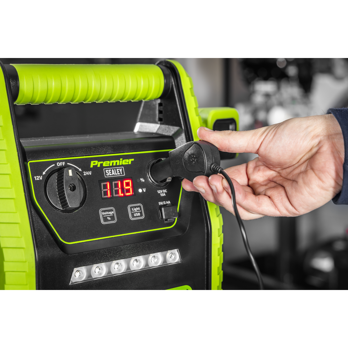 12/24V Jump Starter 4400 Peak Amps PRS4400