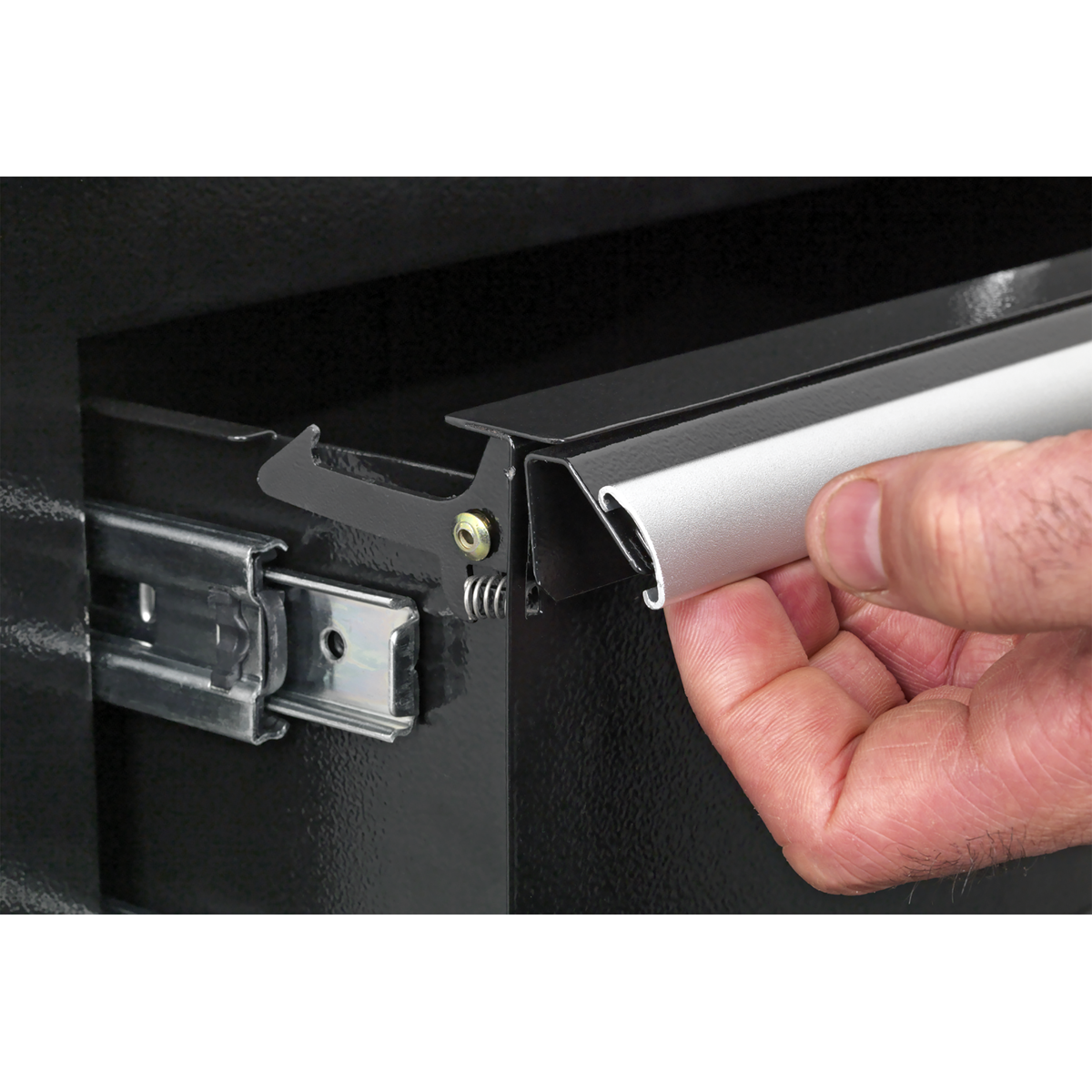 Heavy-Duty Rollcab 6 Drawer 675mm - Black PTB67506