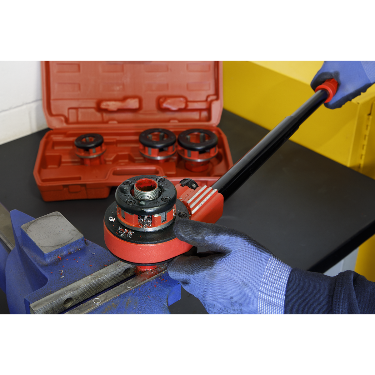 Pipe Threading Kit 1/2" - 1-1/4"BSPT PTK991