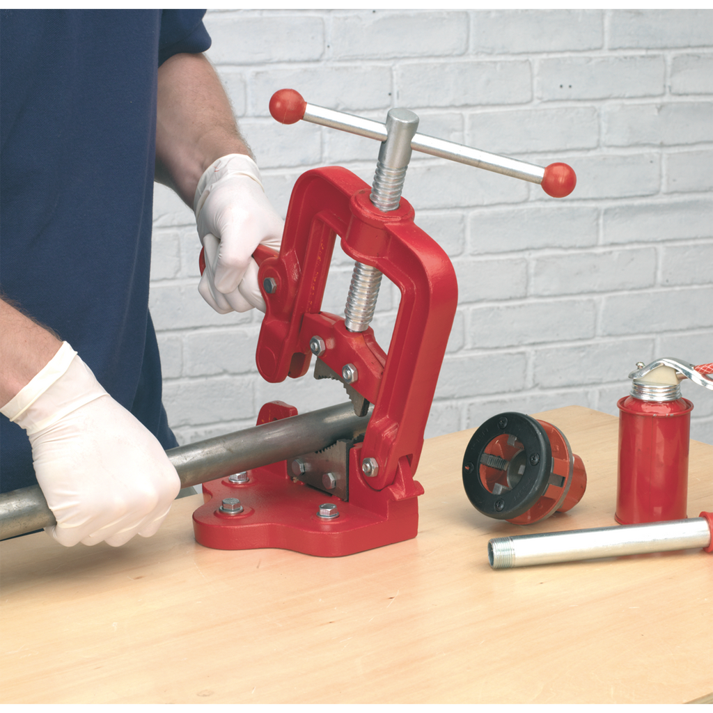 Bench Mounting Pipe Vice 85mm PV63B