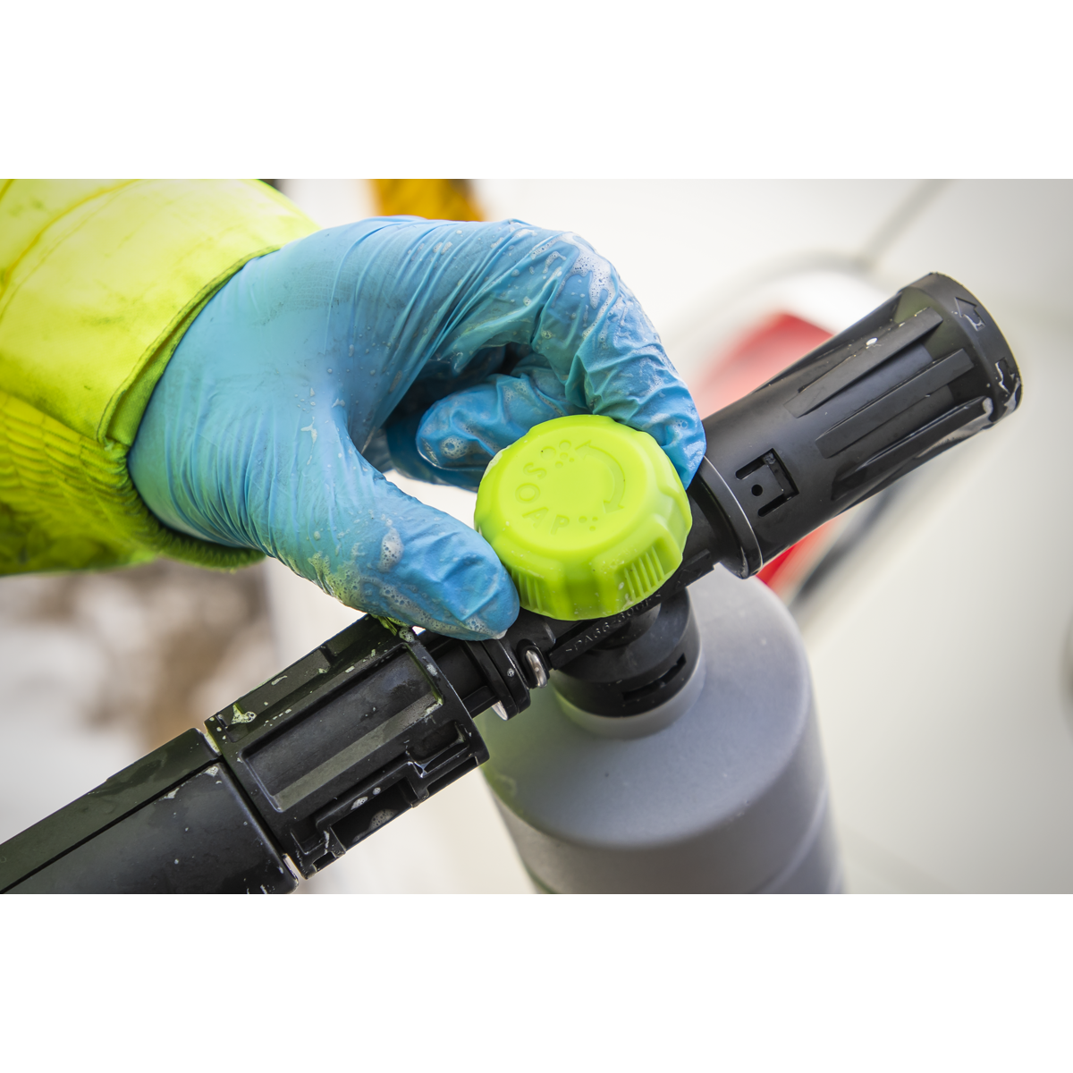 Pressure Washer with Snow Foam 100bar 390L/hr PW1610COMBO