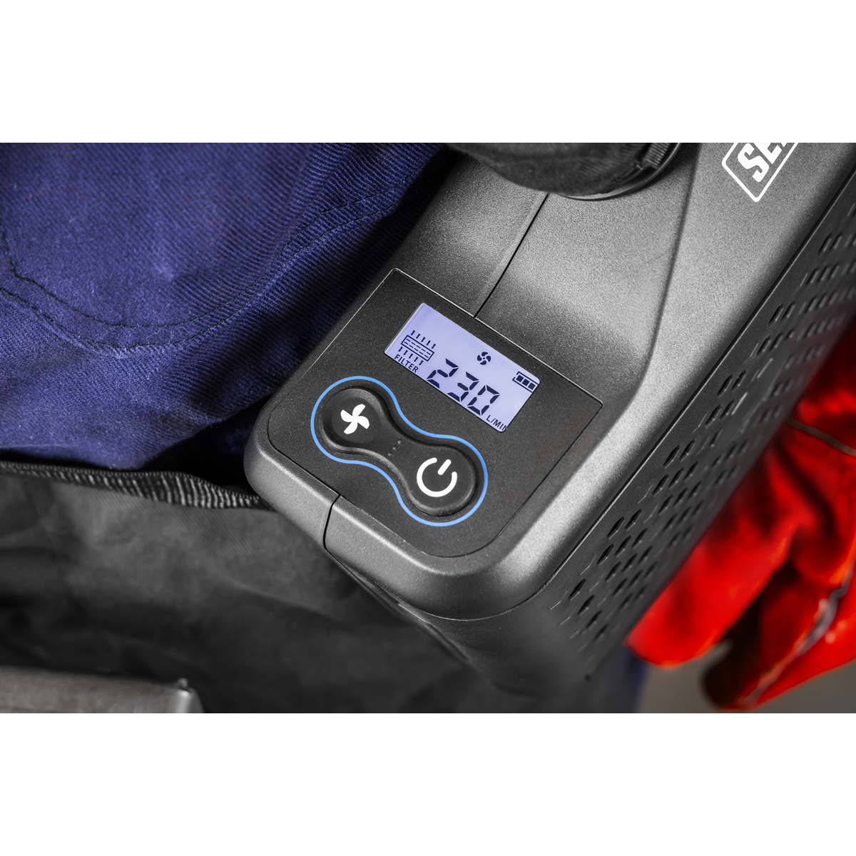 Auto Darkening Welding Helmet with TH3 Powered Air Purifying Respirator (PAPR) PWH618