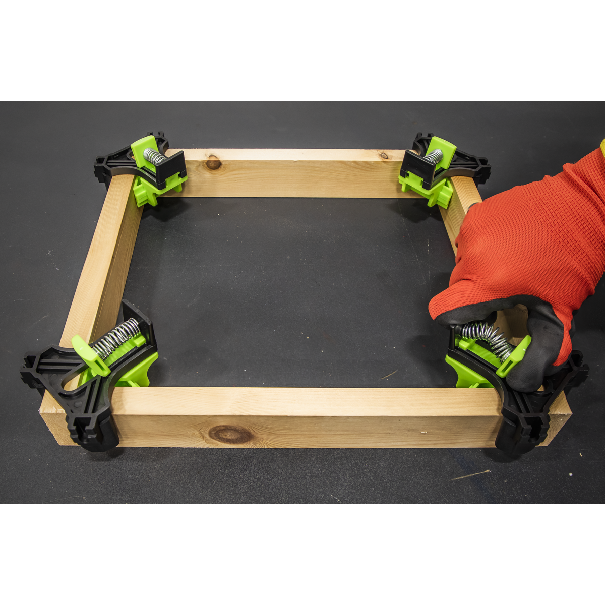 Mitre Wood Corner Clamp Set 4pc QBC04