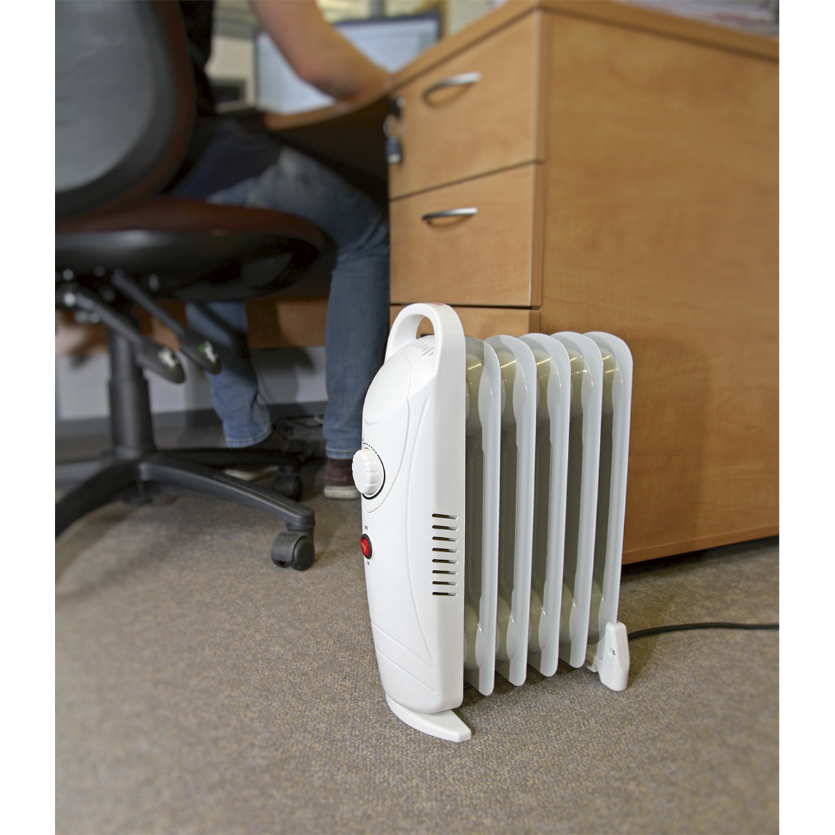 6-Element Oil-Filled Mini Radiator 800W/230V RD800