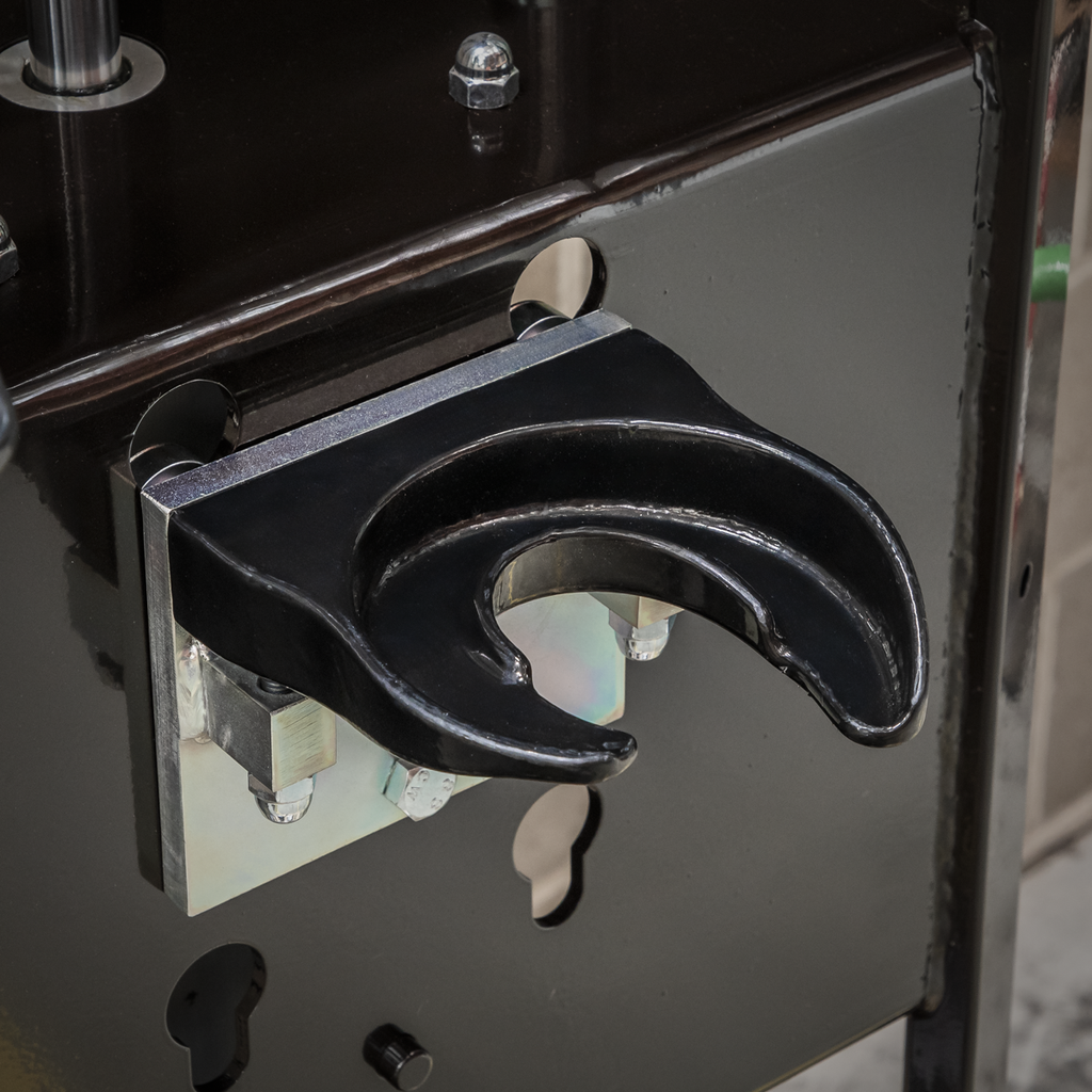 Right-Handed Coil Spring Yoke - Small RE01