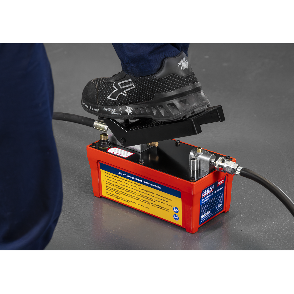 Air Hydraulic Foot Pump 10,000psi RE109