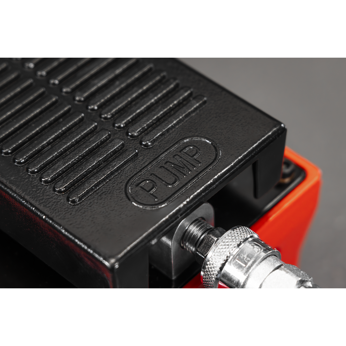 Air Hydraulic Foot Pump 10,000psi RE109