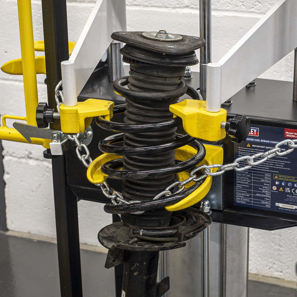 Air Operated Coil Spring Compressor 1000kg RE300