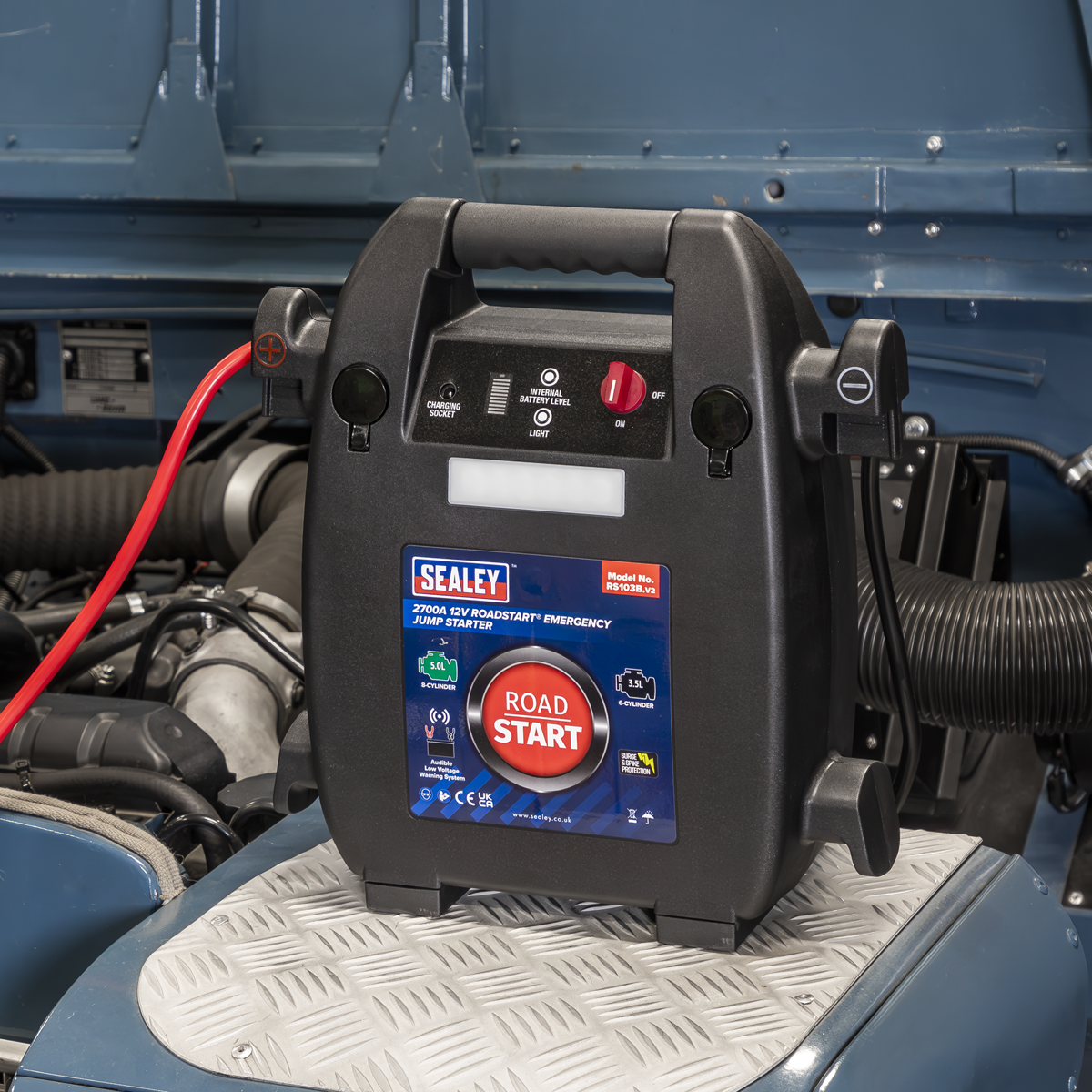 12V Emergency Jump Starter 2700 Peak Amps RS103B