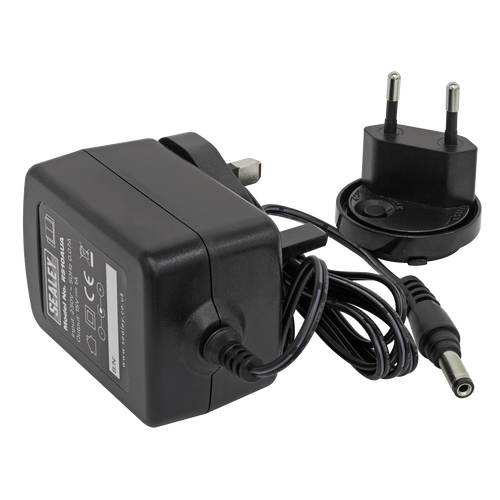 15V Universal Adaptor 1.0A RS10AUA