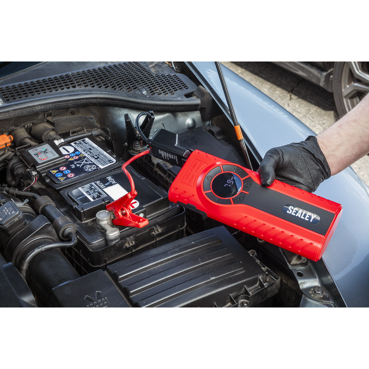 12V Jump Starter & Tyre Inflator 1200A RS1200TI