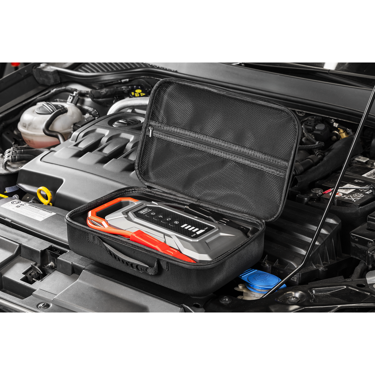 12V Jump Starter Power Pack 4000A RS4000