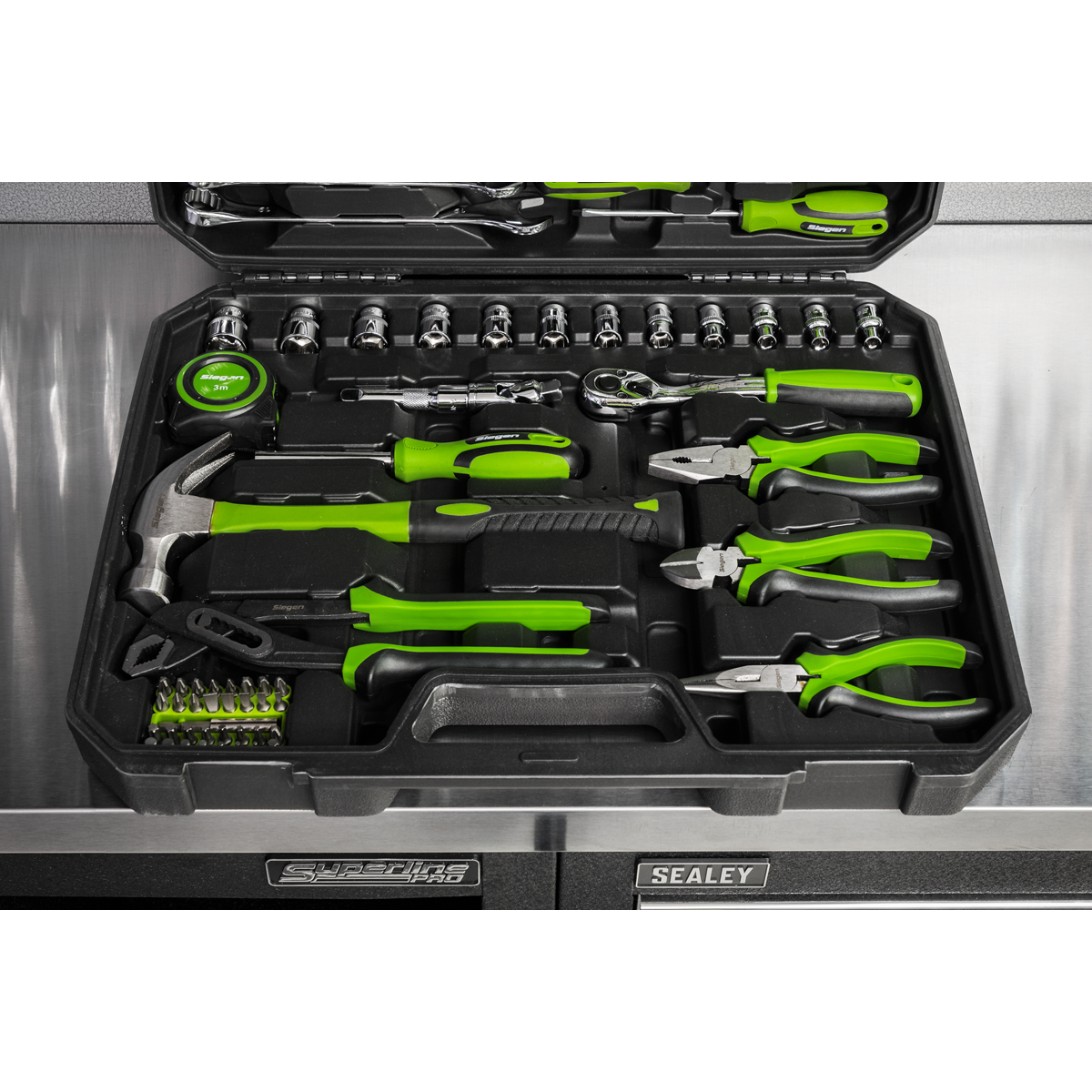 Tool Kit 84pc S01213