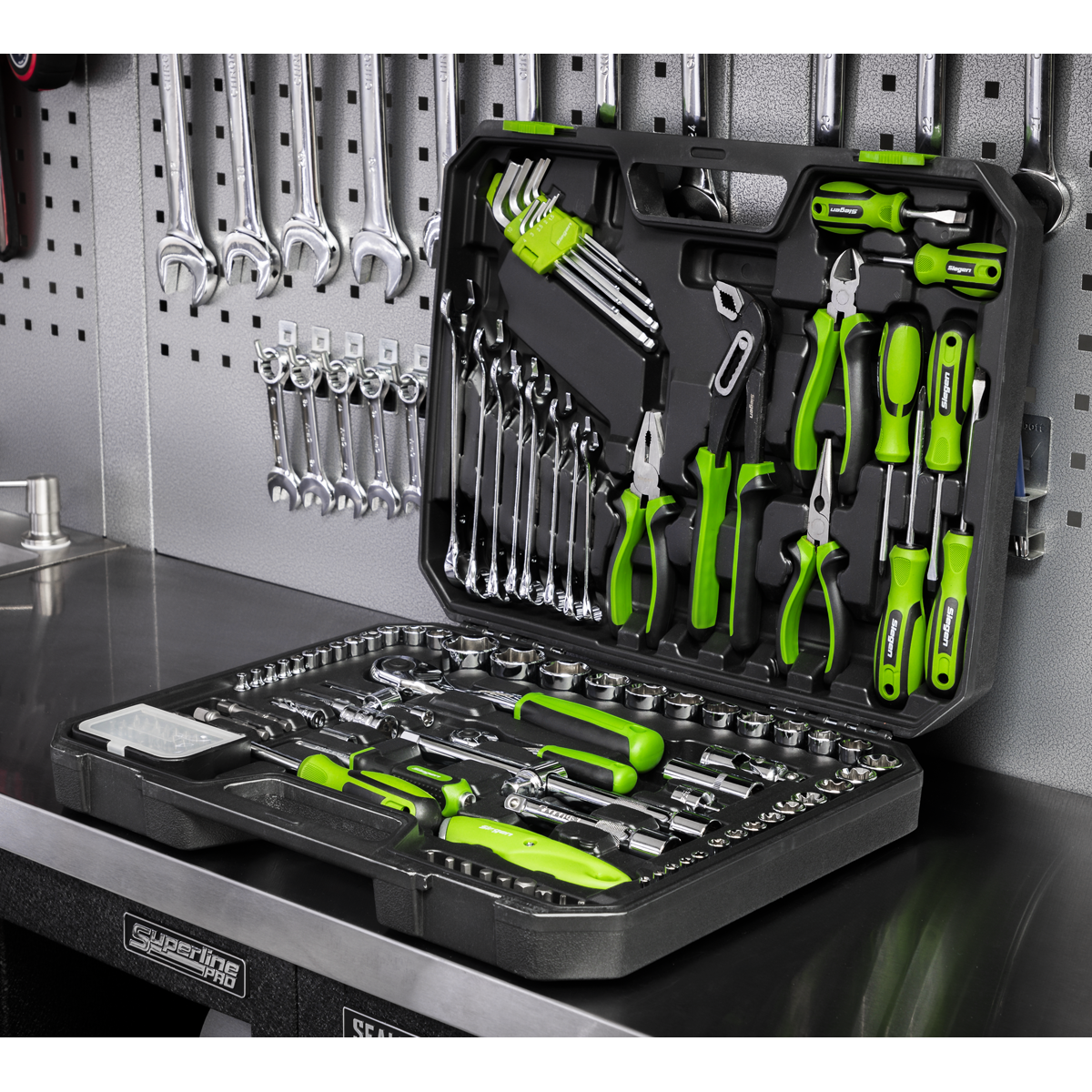 Mechanic's Tool Kit 135pc S01214