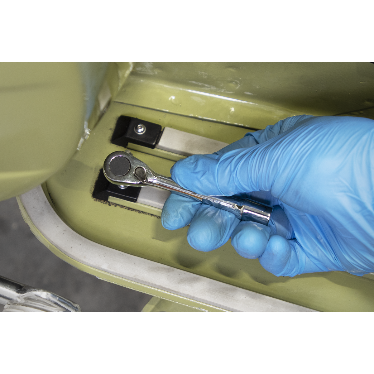 Micro Ratchet Bit Driver 1/4"Hex S01252