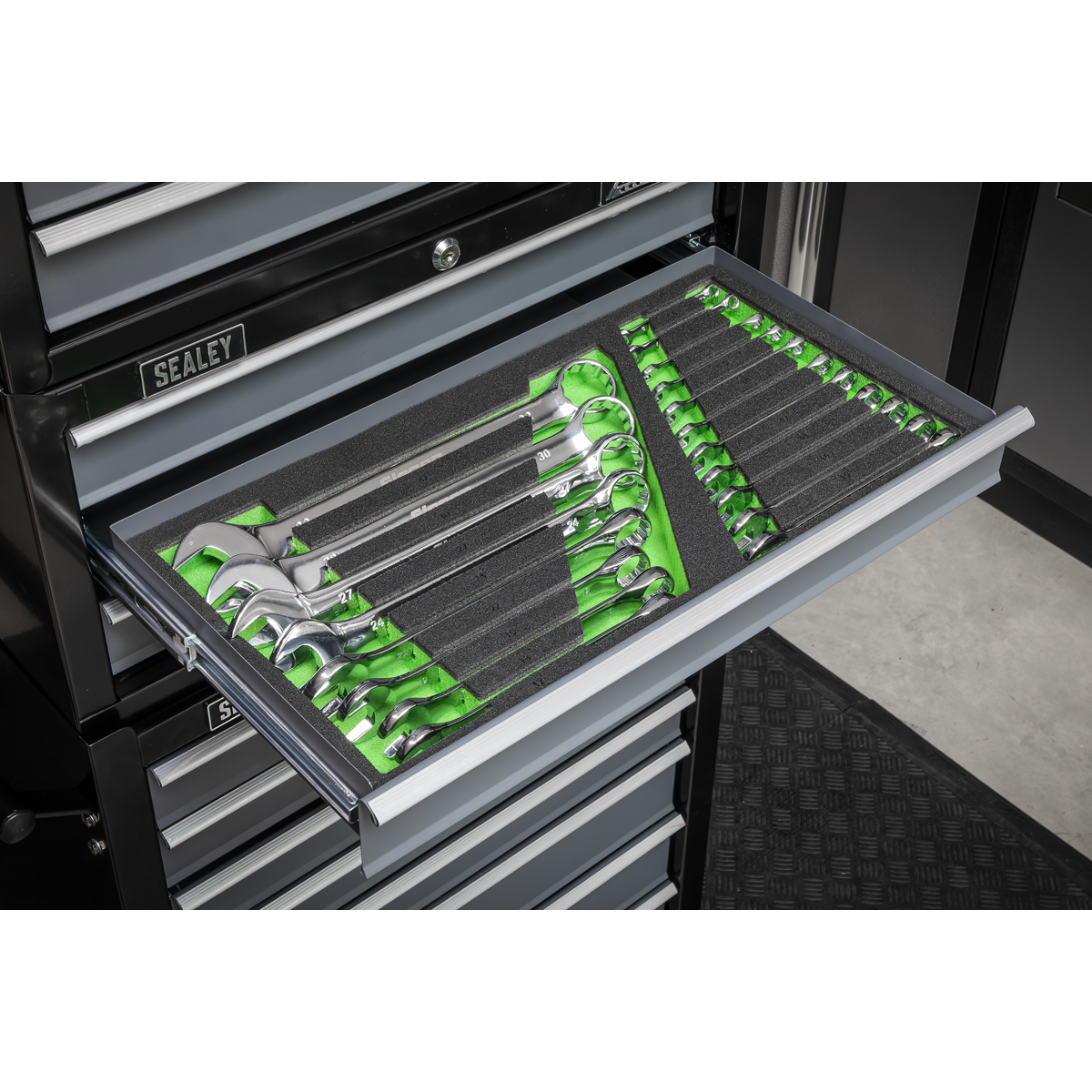 Combination Spanner Set with Tool Tray 19pc S01272