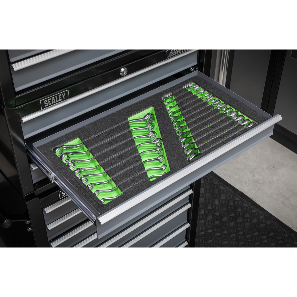 Combination & Deep Offset Spanner Set with Tool Tray 20pc S01273