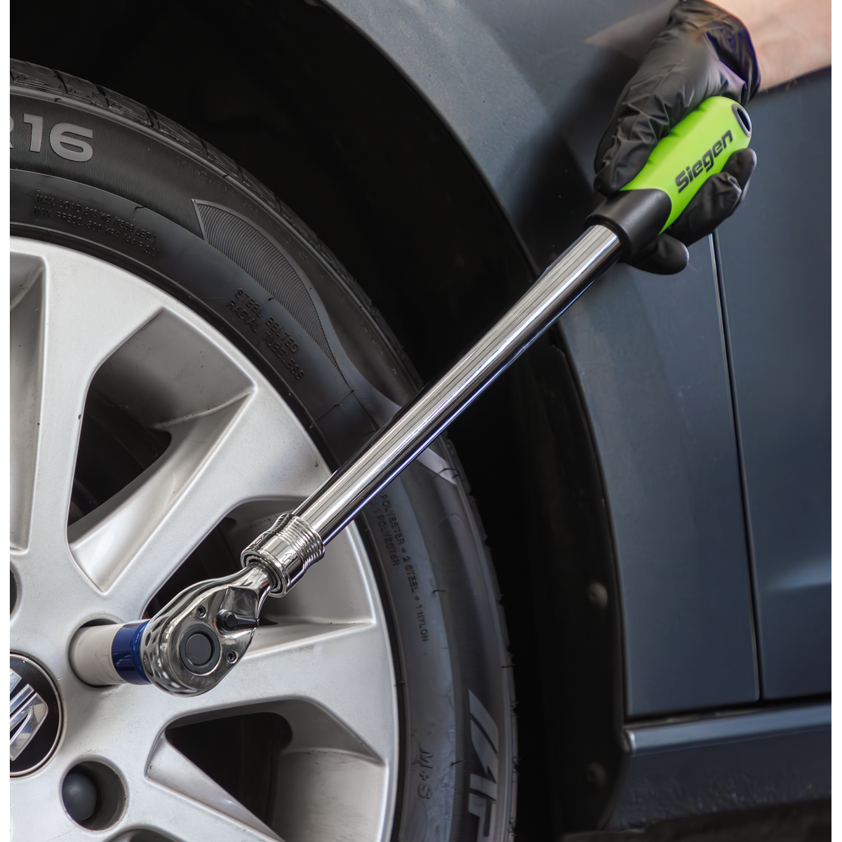 Extendable Ratchet Wrench 1/2"Sq Drive S01293