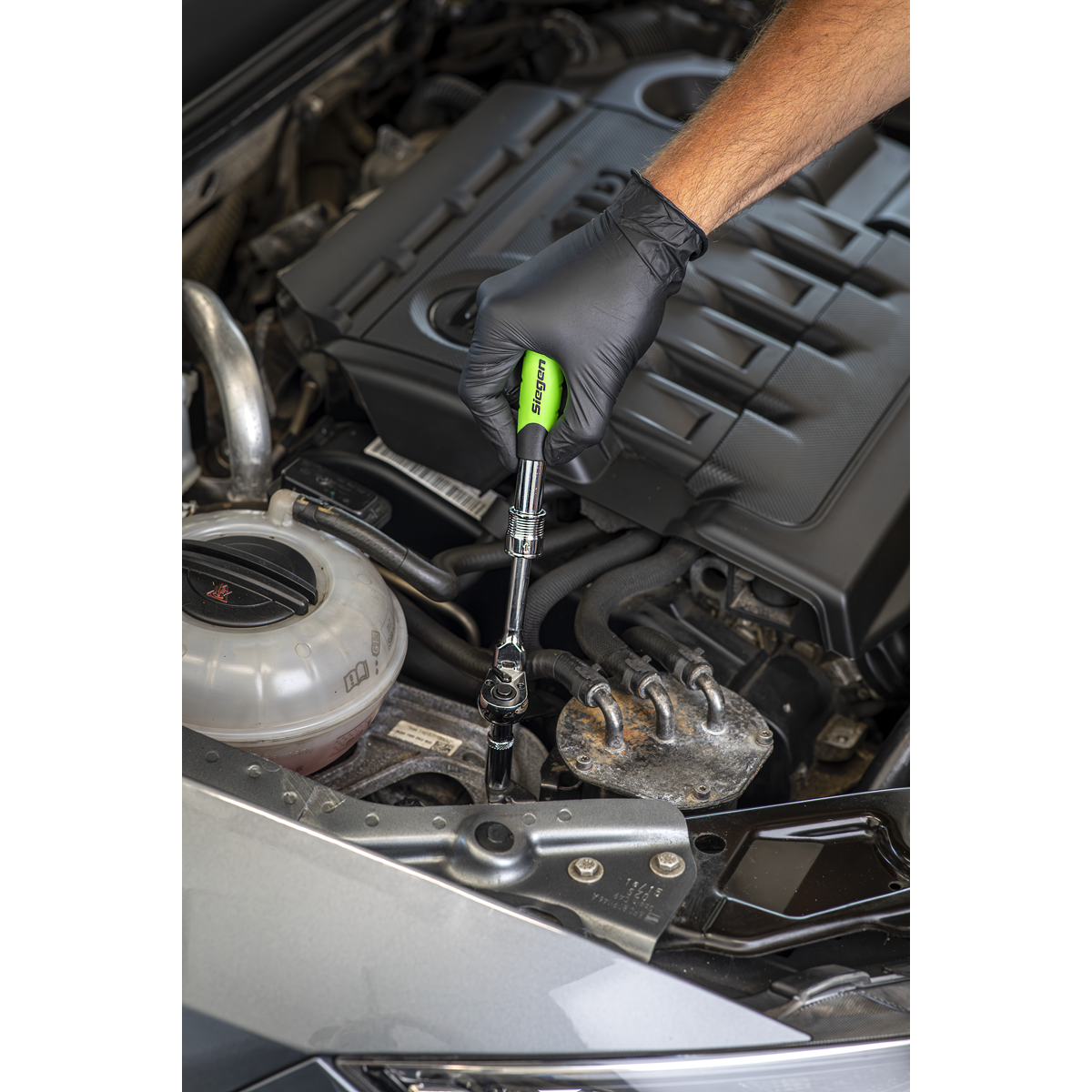 Extendable Flexi-Head Ratchet Wrench 1/4"Sq Drive S01294