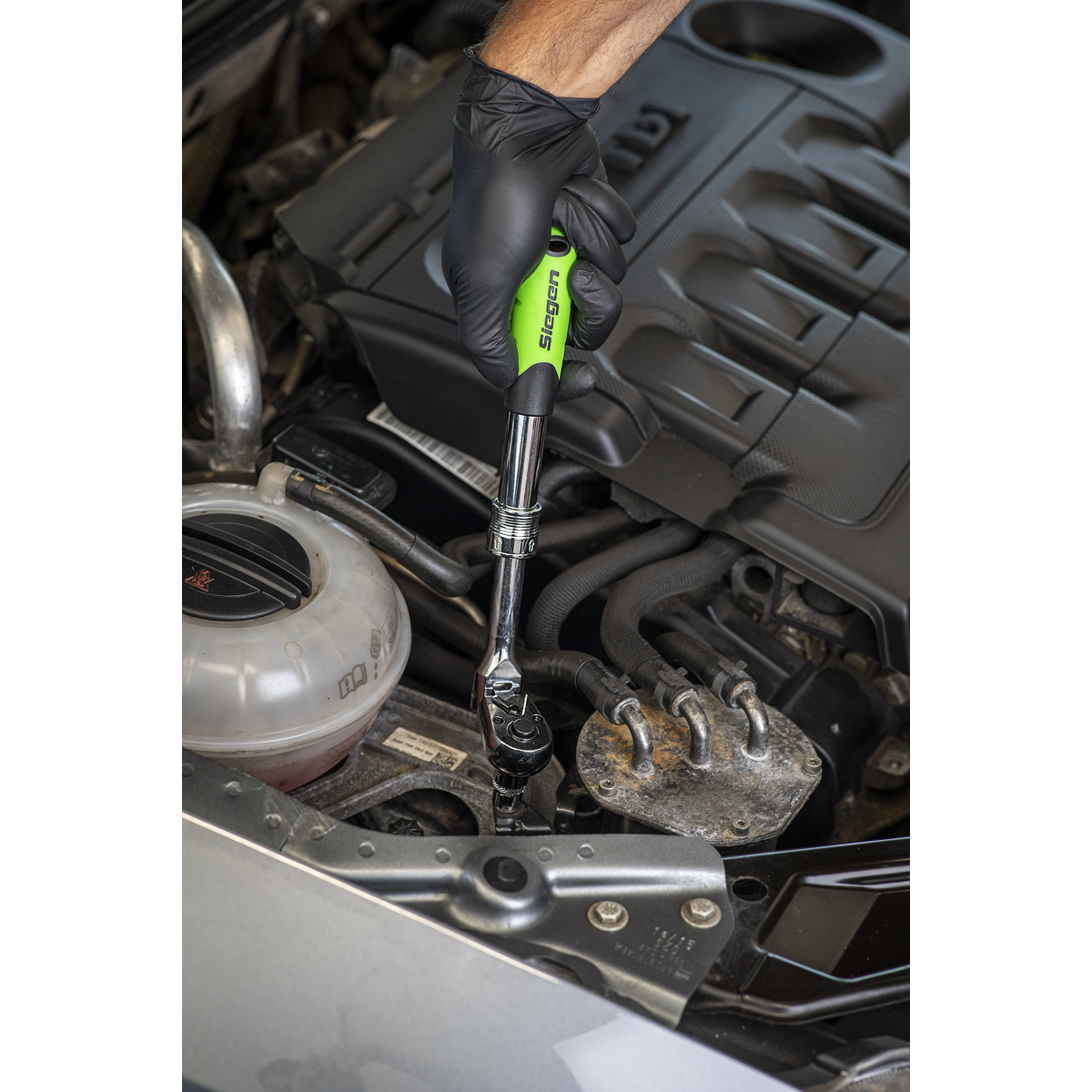 Extendable Flexi-Head Ratchet Wrench 3/8"Sq Drive S01295
