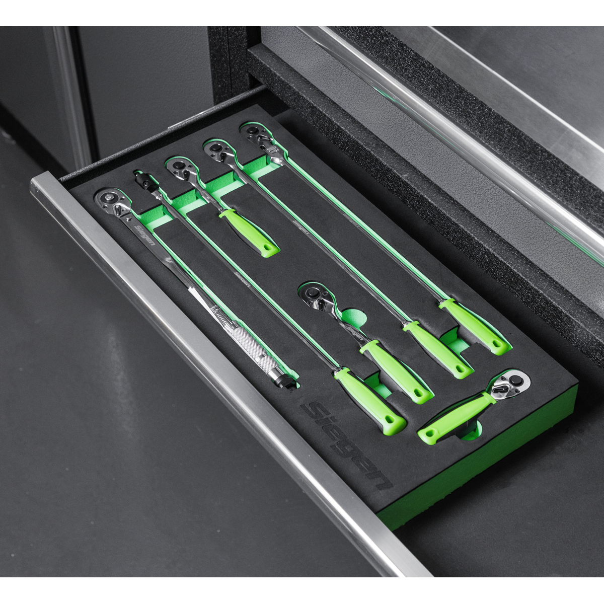 Ratchet Wrench, Breaker Bar & Torque Wrench Set 3/8"Sq Drive 7pc S01325