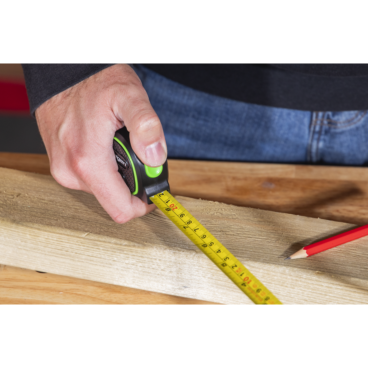 Metric/Imperial Auto Lock Tape Measure 3m(10ft) x 16mm S01327