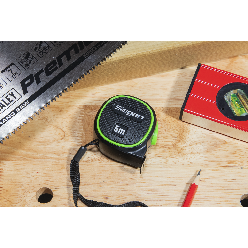 Metric/Imperial Auto-Lock Tape Measure 5m(16ft) x 19mm S01328