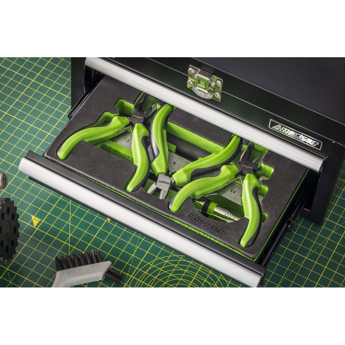 Mini Toolbox 2 Drawer with 111pc Tool Kit S01335