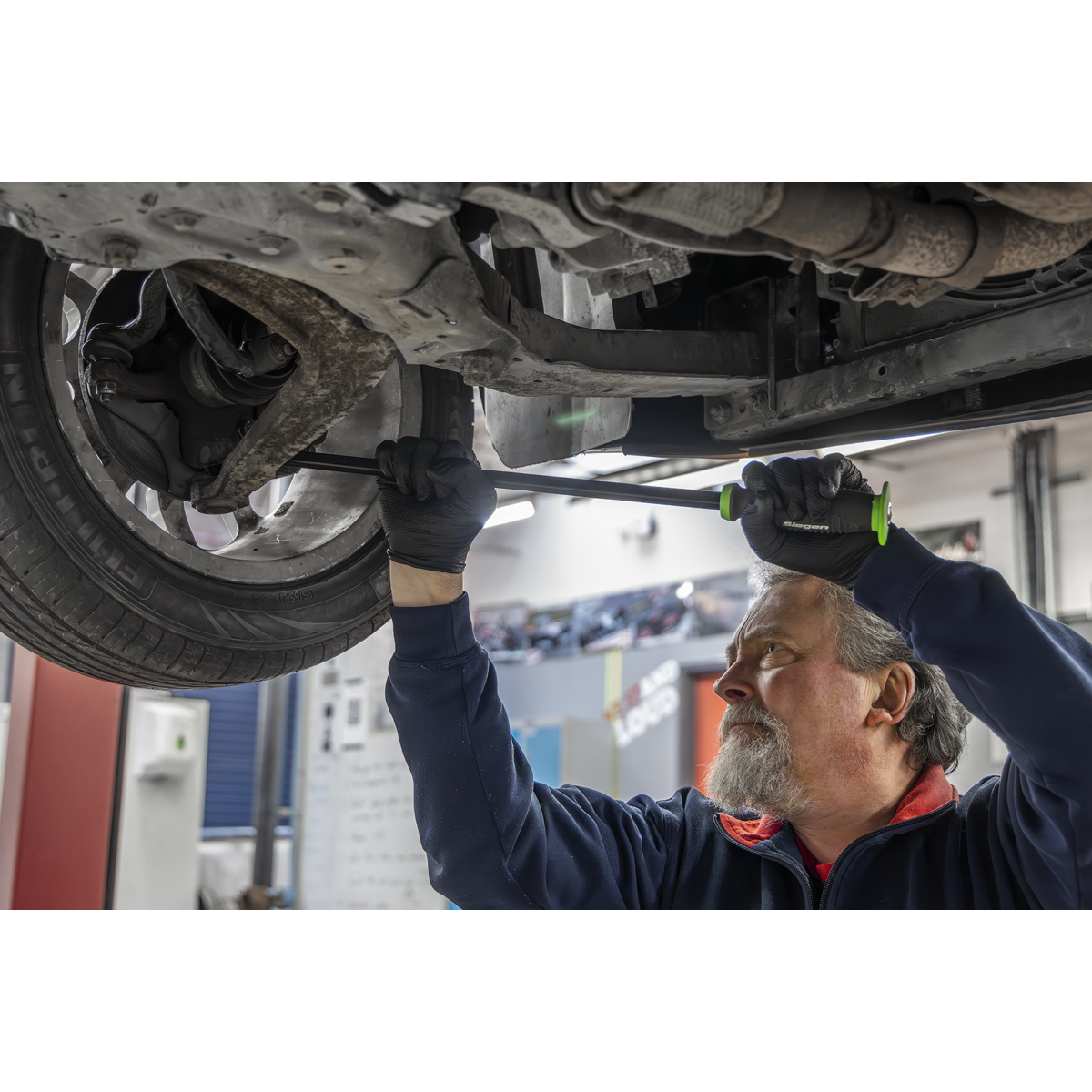 Pry Bar with Hammer Cap 610mm S0559