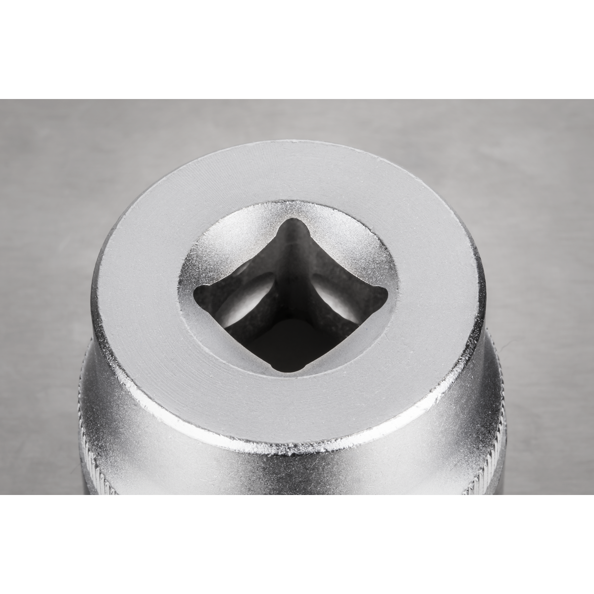 Socket 1/2"Sq Drive 32mm S1232