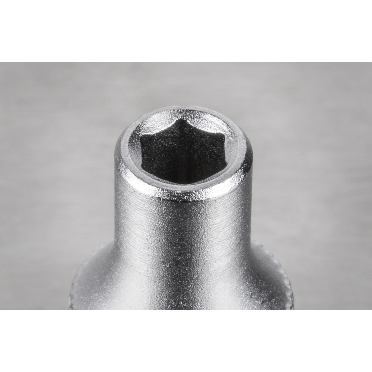 Socket 1/4"Sq Drive 4mm S1404