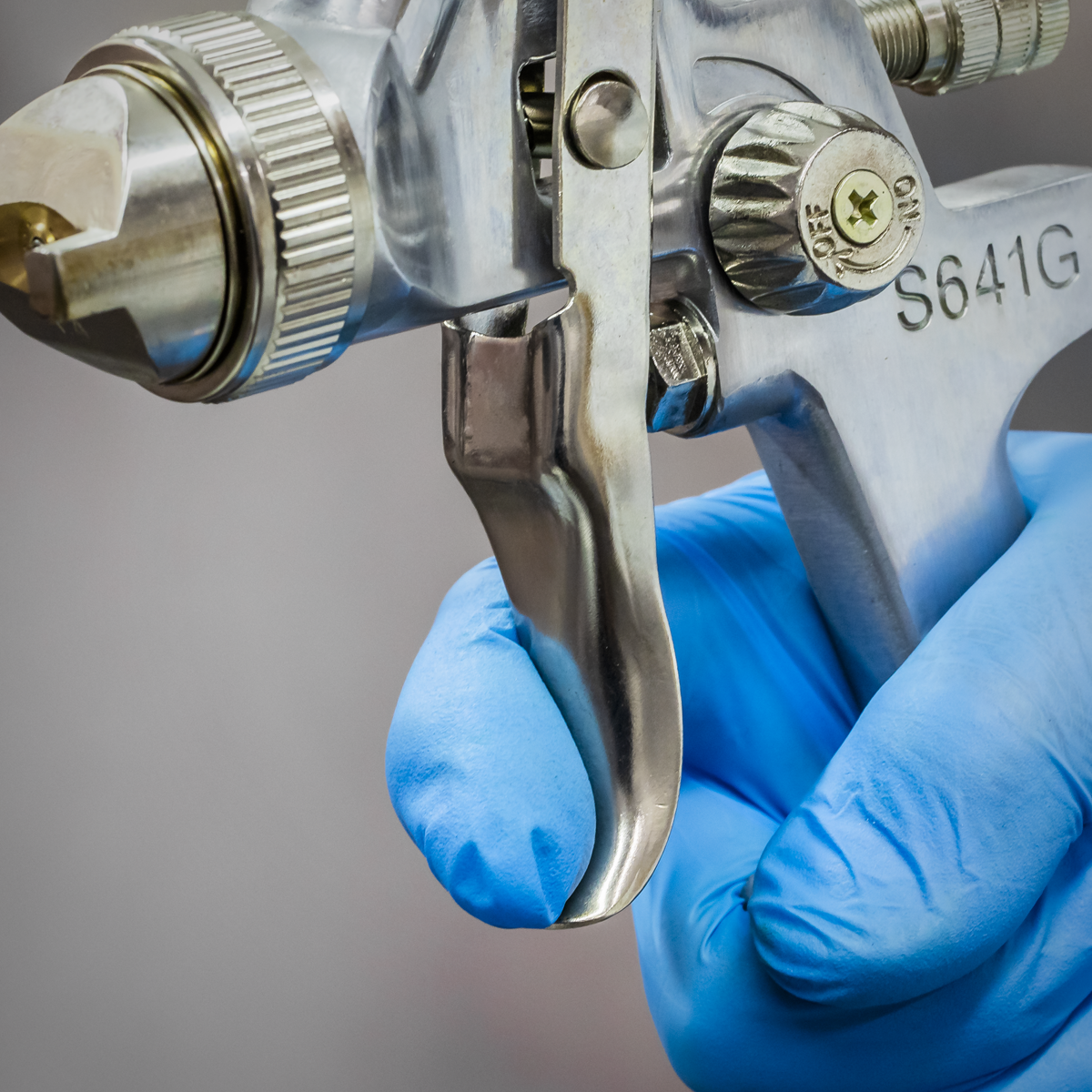 General-Purpose Gravity Feed Spray Gun 1.4mm Set-Up S641G