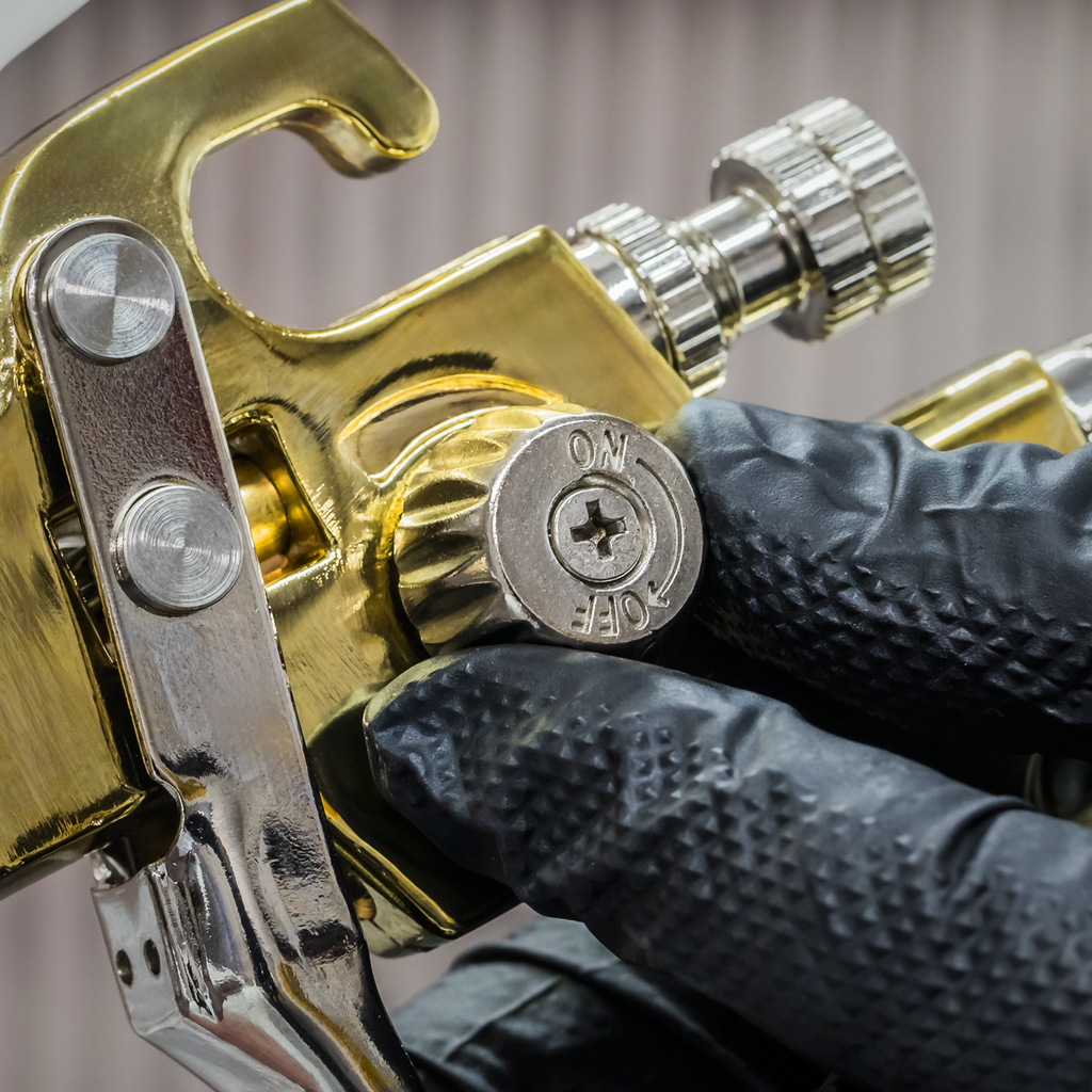 Gold Series Gravity Feed Spray Gun 1.4mm Set-Up S701G