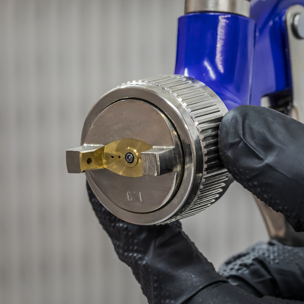 Gravity Feed Spray Gun 1.3mm Set-Up S713G