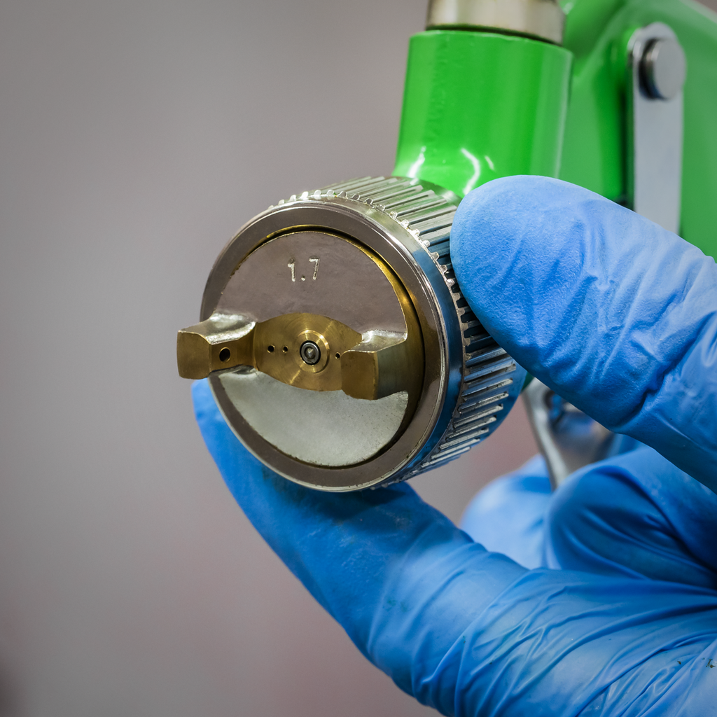 Gravity Feed Spray Gun 1.7mm Set-Up S717G