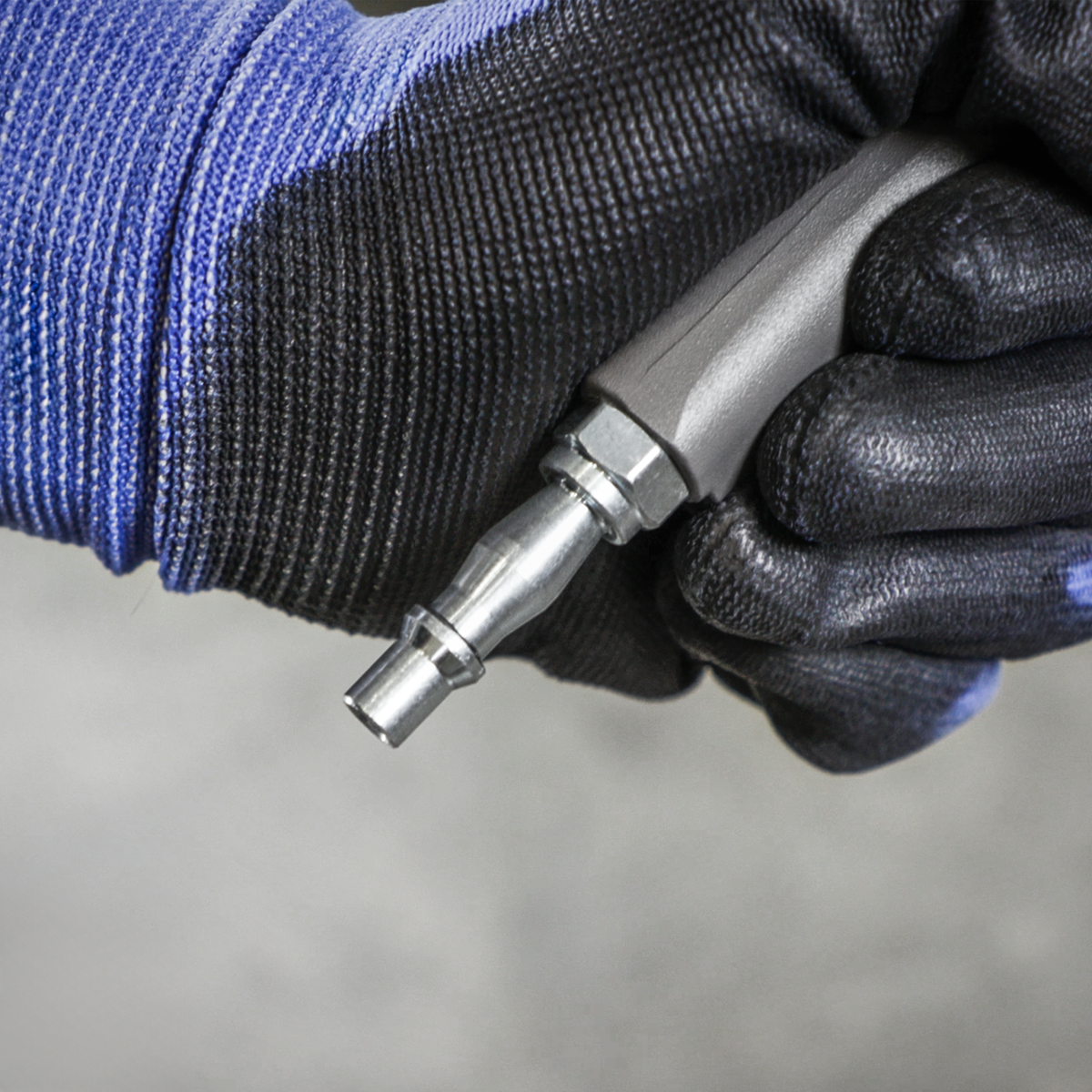 Tyre Inflator with Gauge SA302