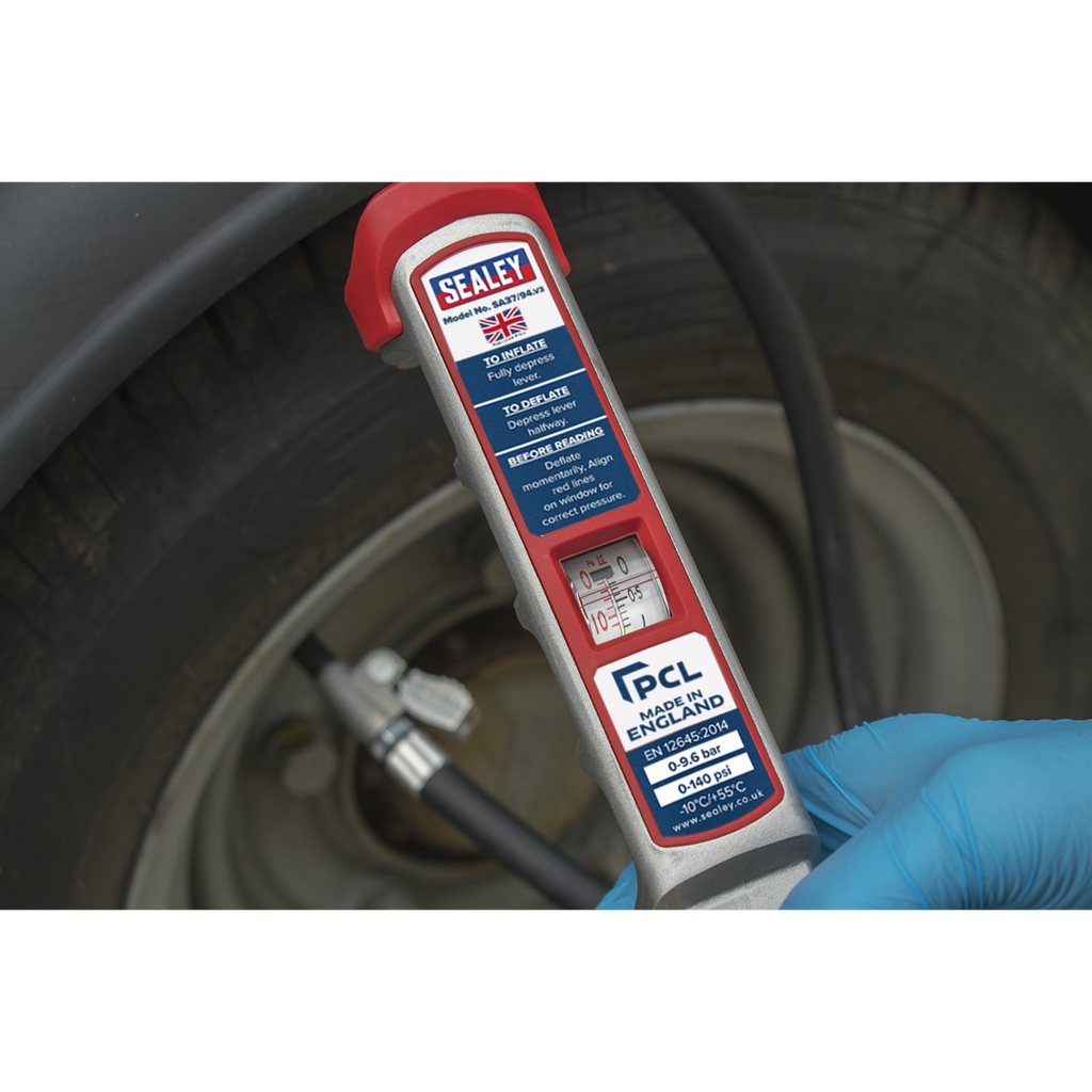 PCL Professional Tyre Inflator with 2.5m Hose & Clip-On Connector SA37/94