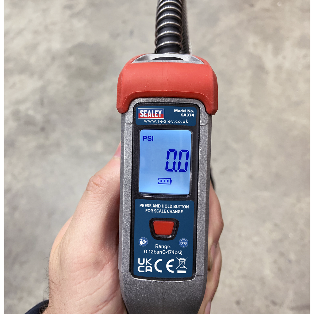 Digital Tyre Inflator with 0.5m Hose & Twin Push-On Connector SA374